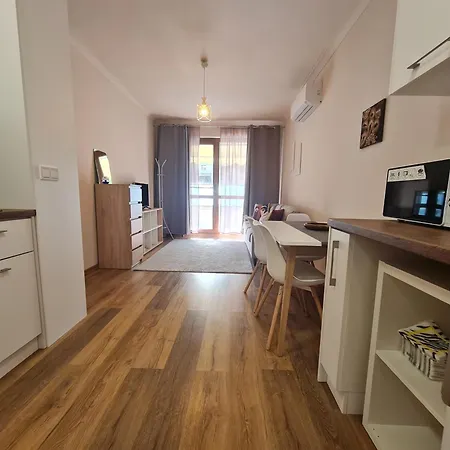 Apartment Maty Warna