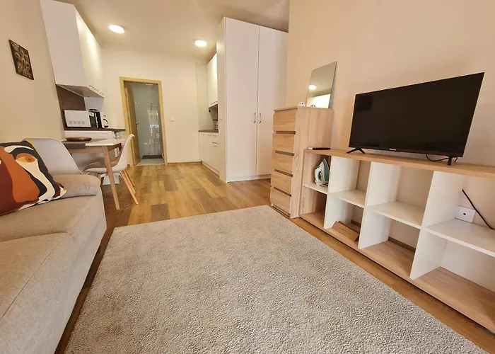 Maty Apartment Varna